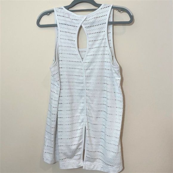 PL Movement Women's Petite Large White Eyelet Tank Top‎ - Picture 2 of 8